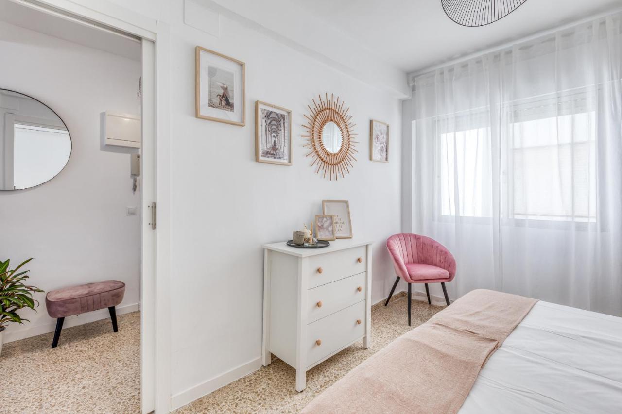 Hanami Avenida De Espana Beach Front - Mountain View 埃斯特波纳 外观 照片